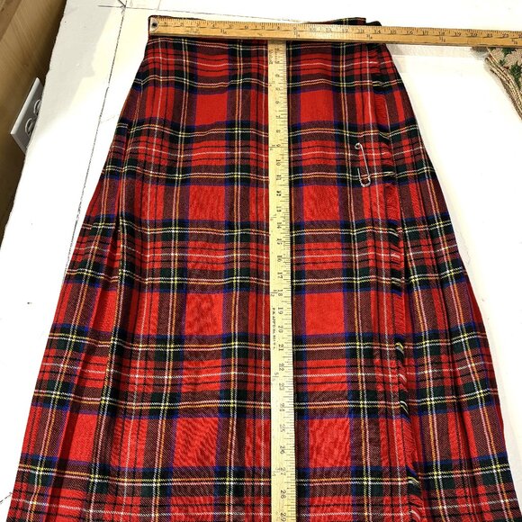 Highland Home Industries Made in Scotland Red Plaid Kilt Size 14 Vtg - Picture 8 of 12